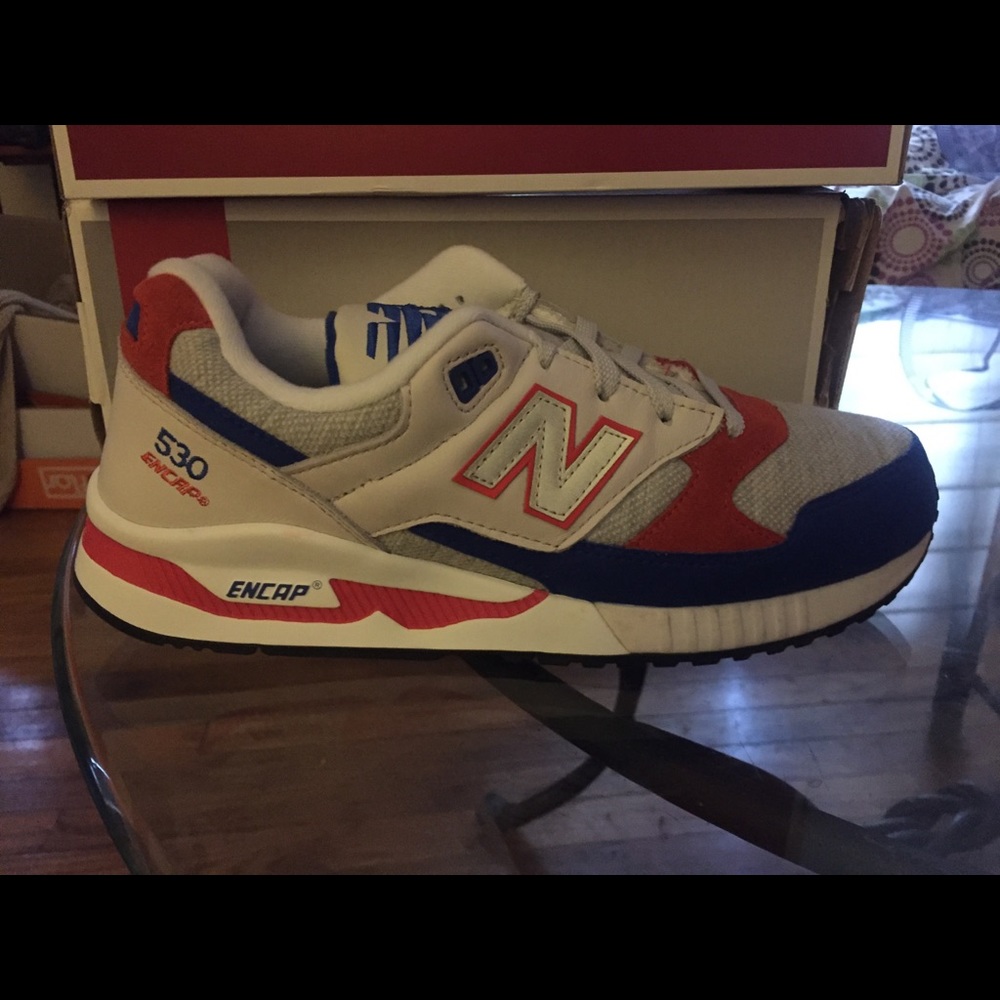 New sneakers no tags no returns